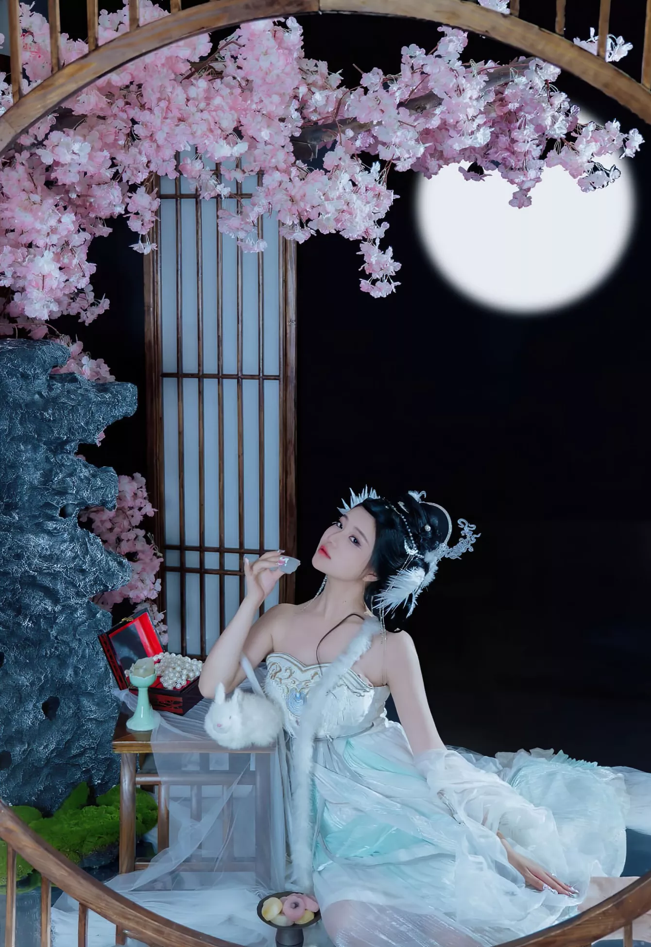 高清写真套图 《嫦娥仙子》 年年