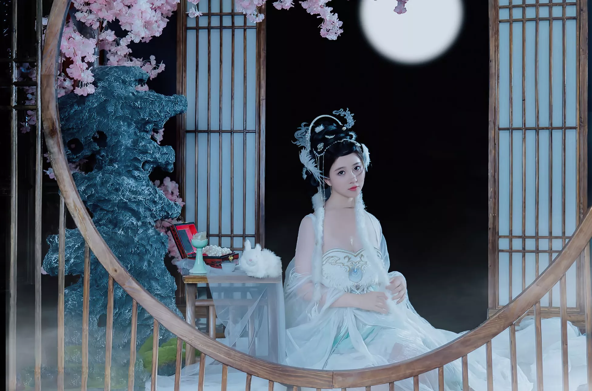高清写真套图 《嫦娥仙子》 年年