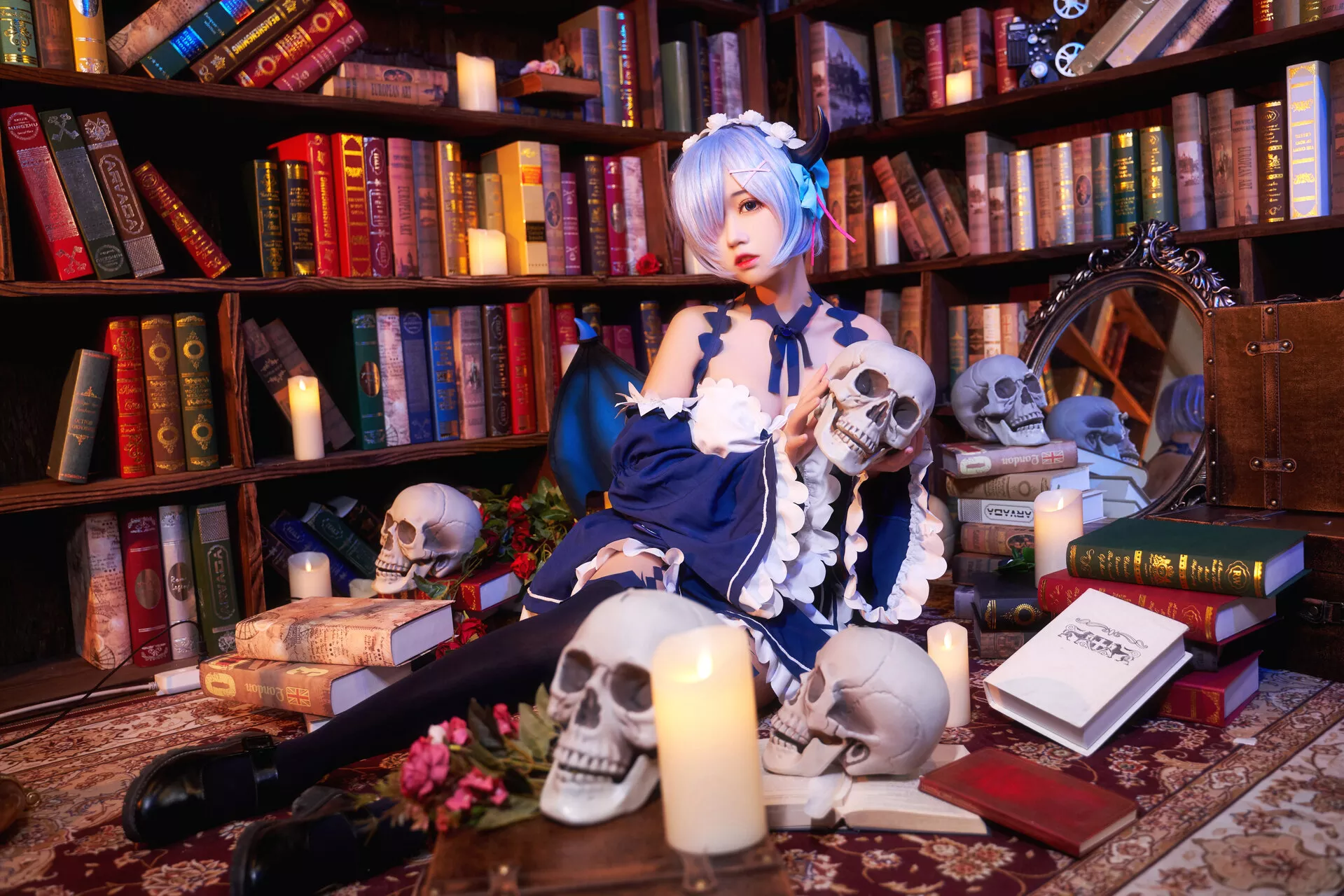 小恶魔 雷姆 尤物 【猫 福利 Little Cosplay Devil Rem 君君】