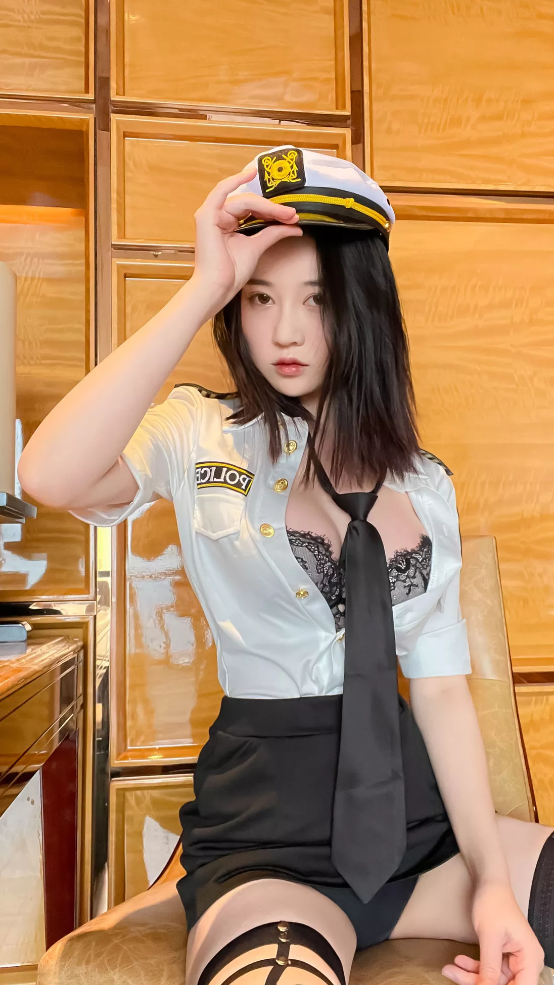 《s女警》 优质图像图集 年年