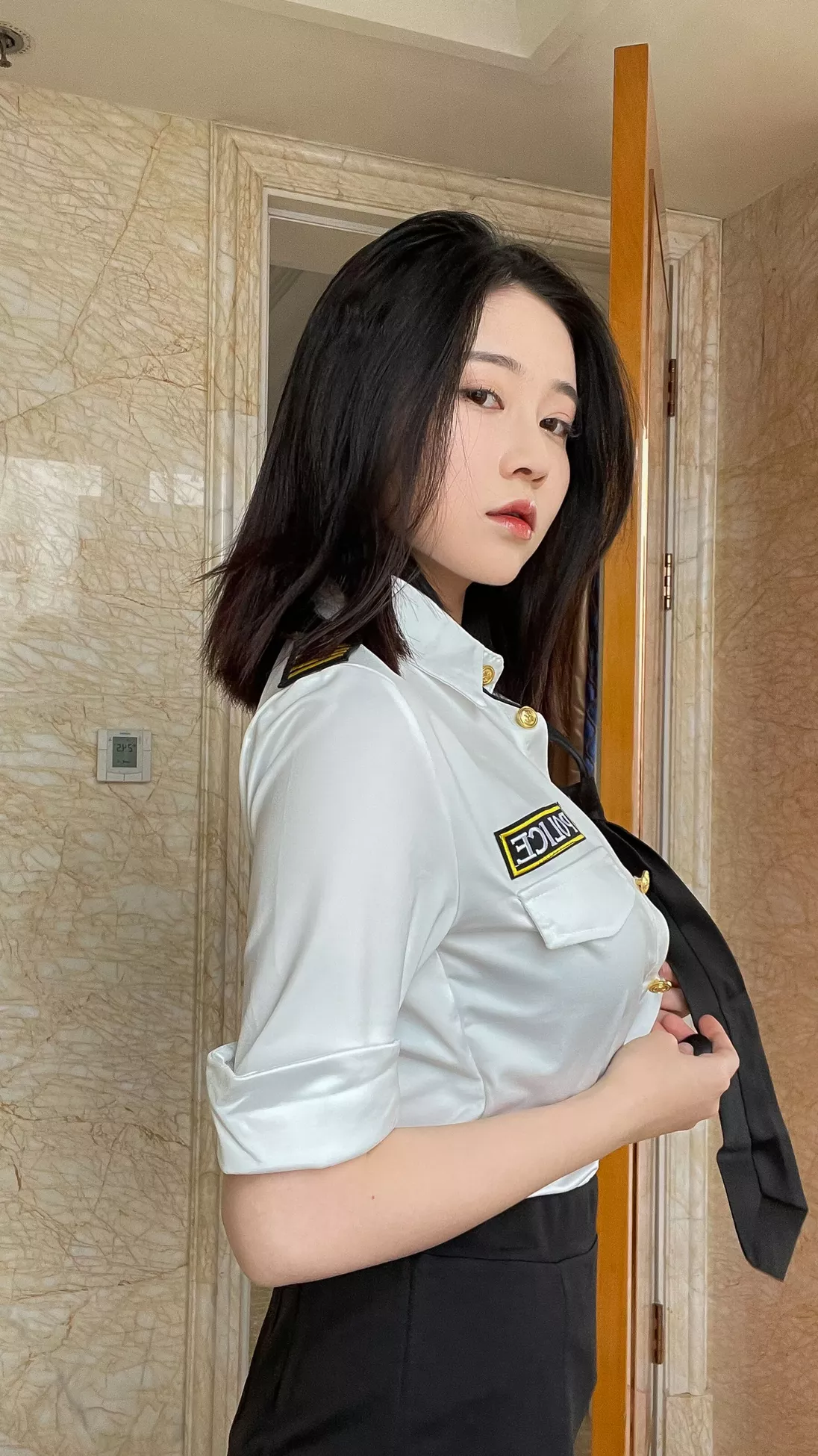 《s女警》 优质图像图集 年年