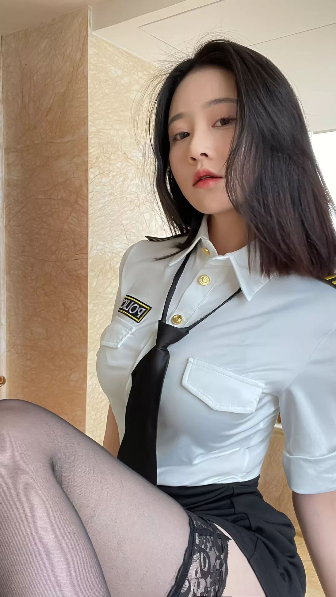 《s女警》 优质图像图集 年年