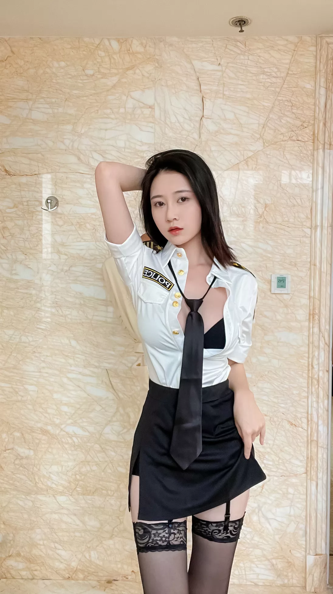 《s女警》 优质图像图集 年年
