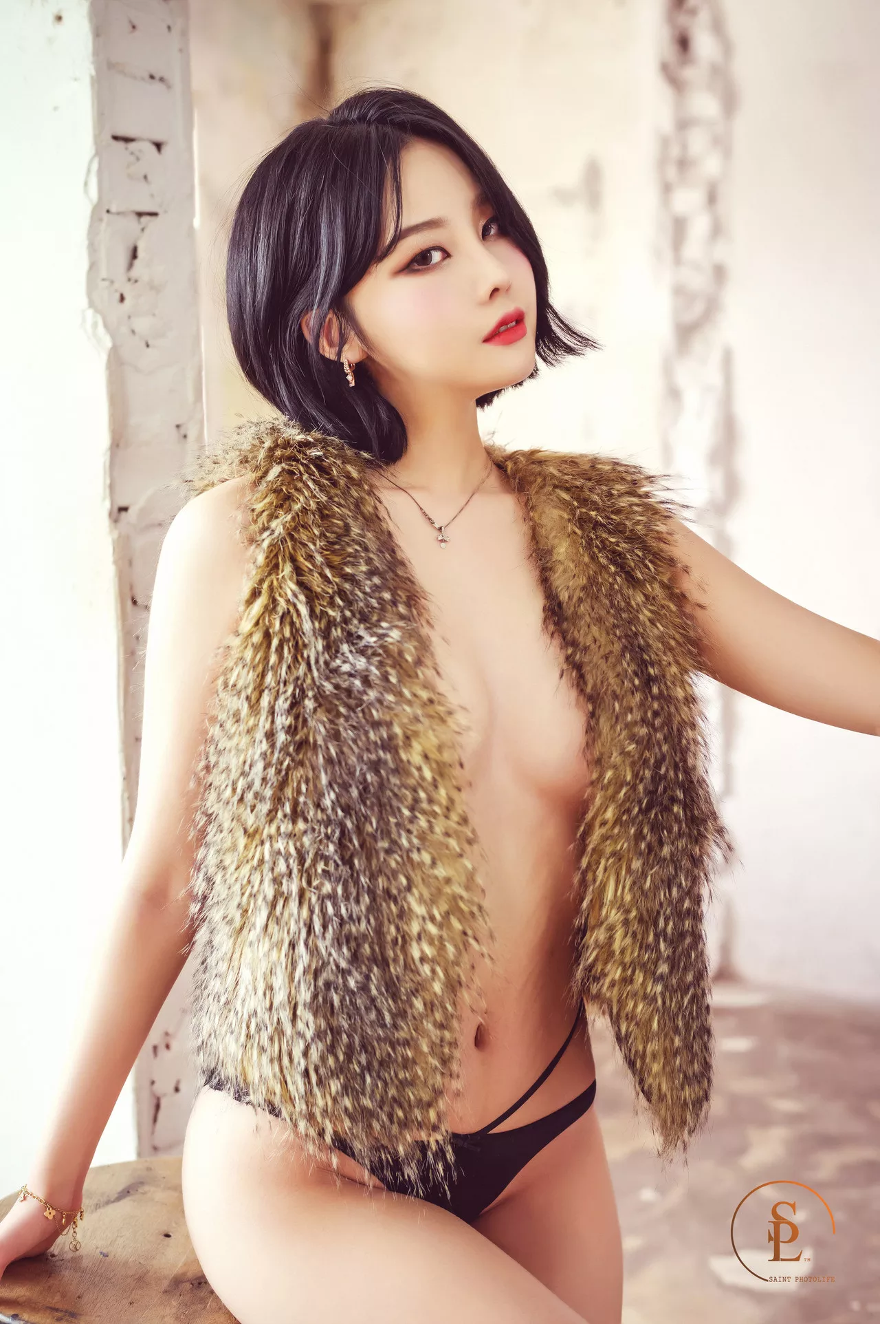 女神 Photolife s Yuna 【SAINT Wild 圣光生活】 艺术图 Yuna 全集修正 南韩