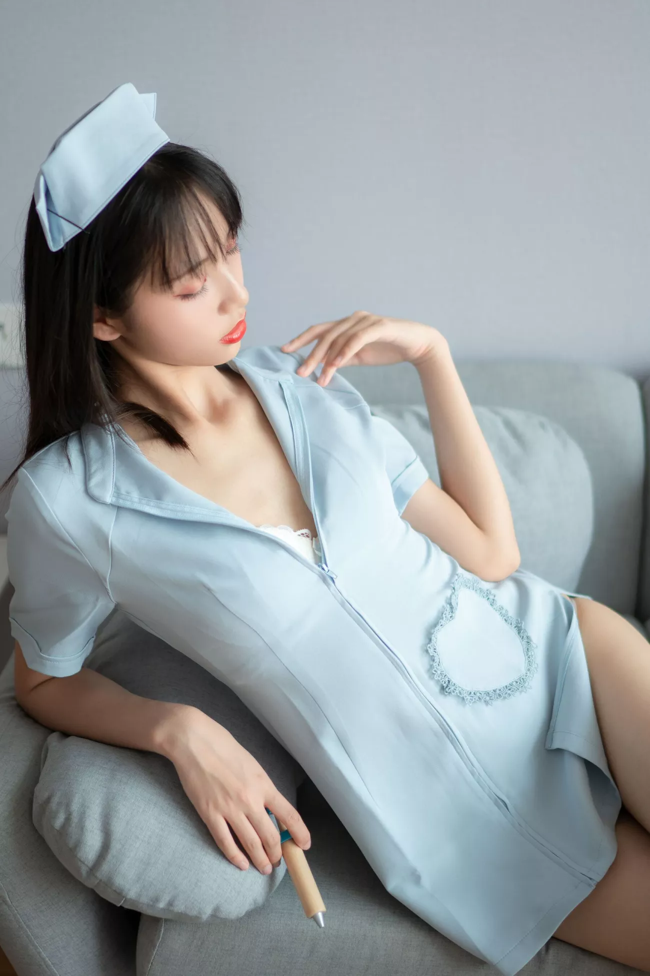 《白色丝袜护理》 超清艺术图图集 西瓜萝莉
