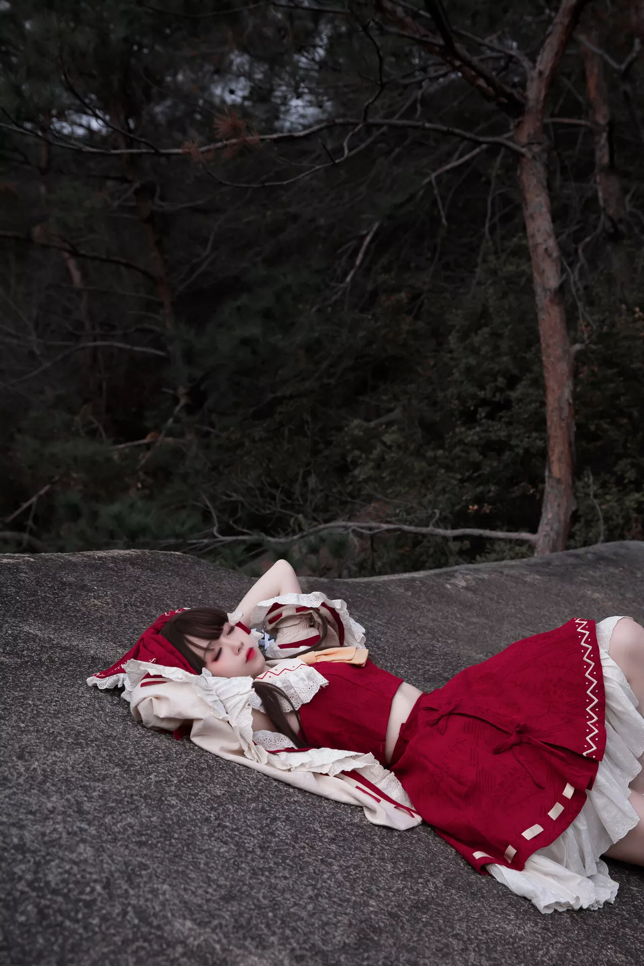 Hakurei 灵梦 博丽灵梦 【G44 Reimu 福利 美女 不会受伤】 Cosplay
