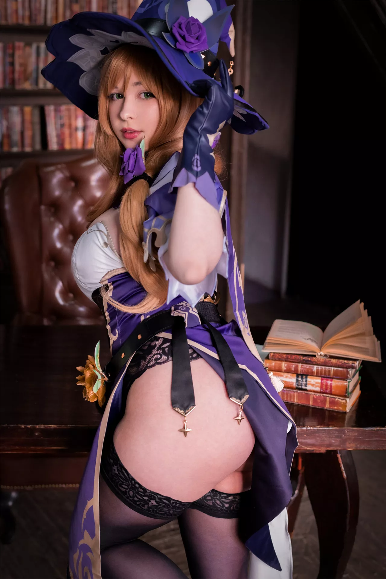 Impact 美女 【Yoshi Genshin Minci 福利 Lisa Nobi】 Cosplay
