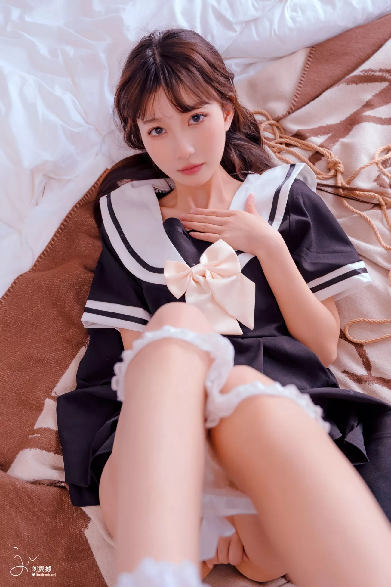 高画质写真套图 夏树 《奇妙之旅》
