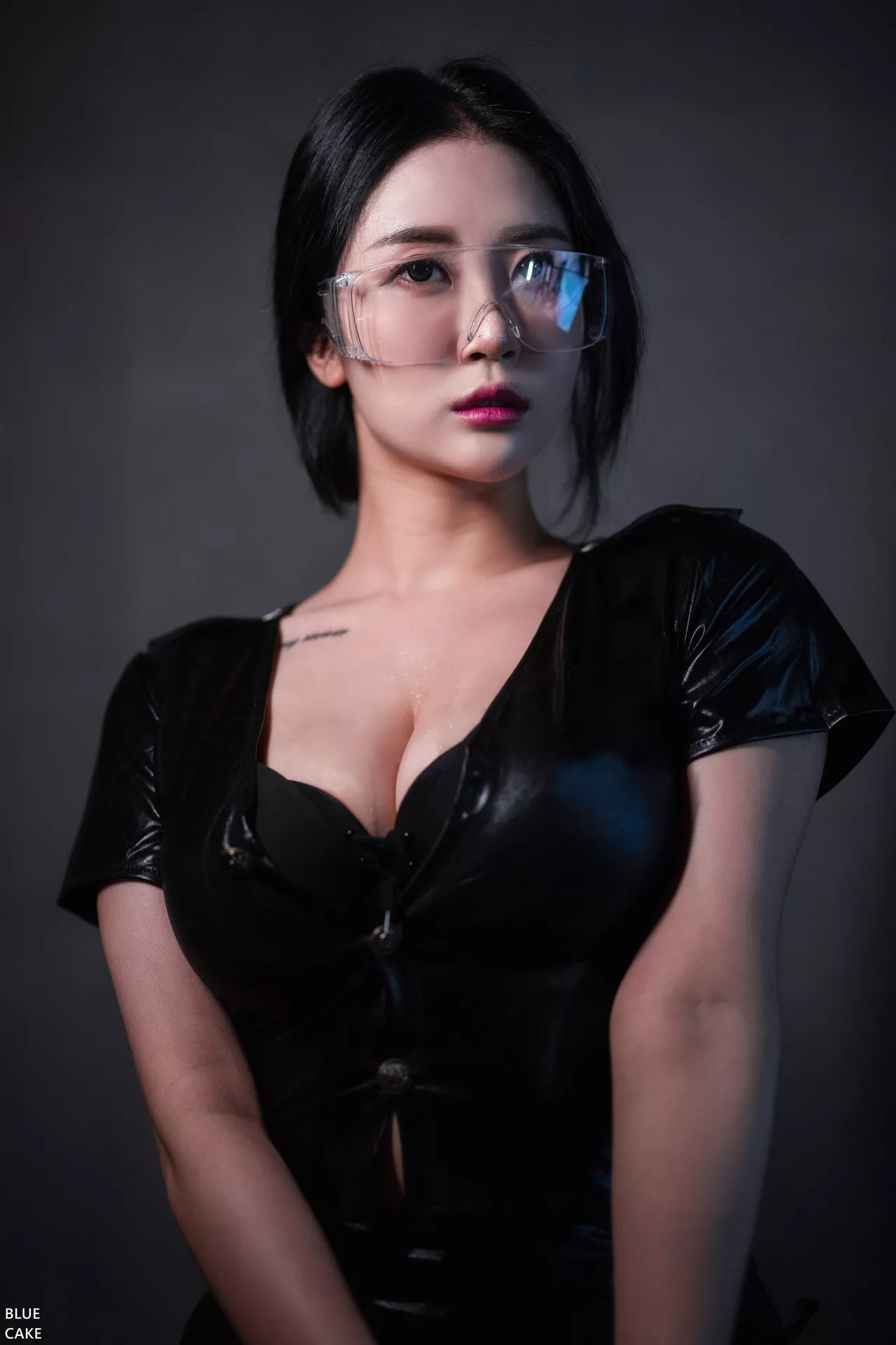 全集修正 Jeong 韩国 女神 蓝色蛋糕】 写真 Bomi Siren 【BLUECAKE