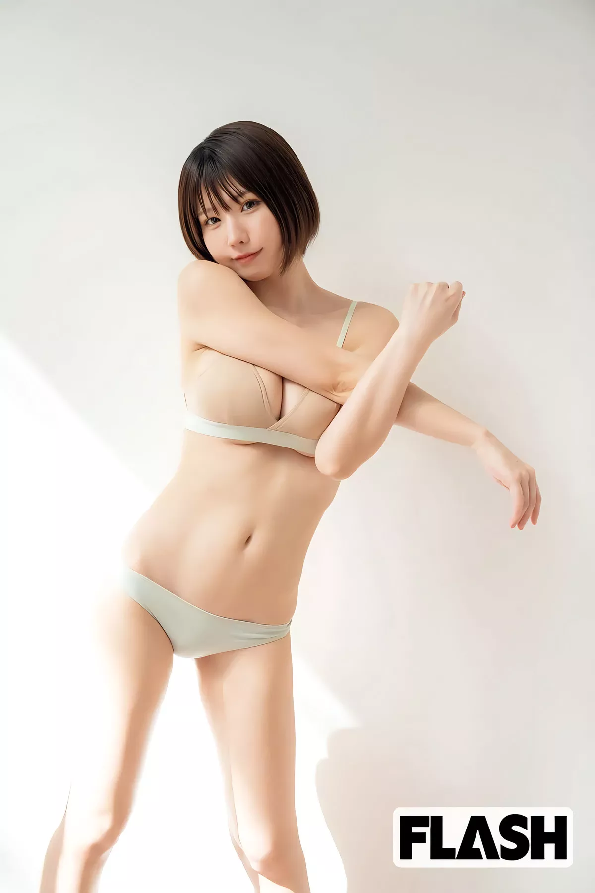 日本 辣模 ( Enako 优质摄影艺术 えなこFLASH 全集修正