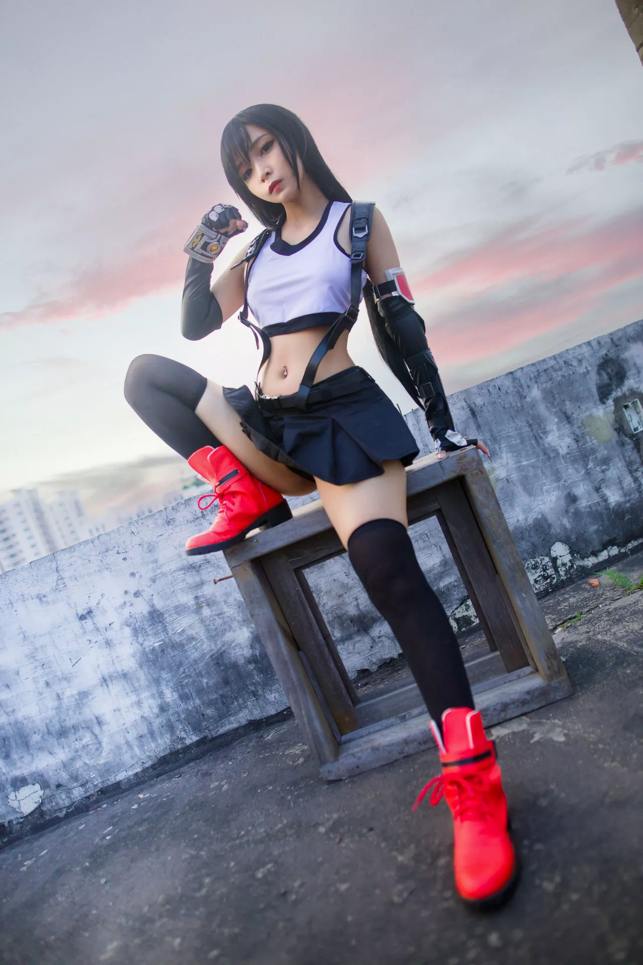 【Umeko 梅子】 Lockhart No.1 福报 J. Cosplay 丽人 Tifa