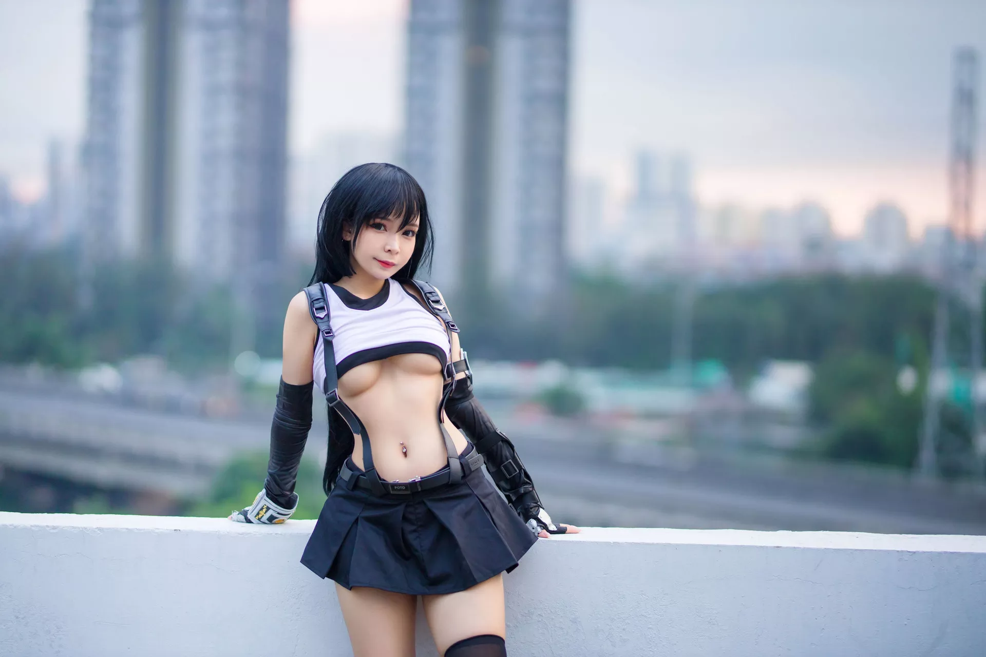 【Umeko 梅子】 Lockhart No.1 福报 J. Cosplay 丽人 Tifa