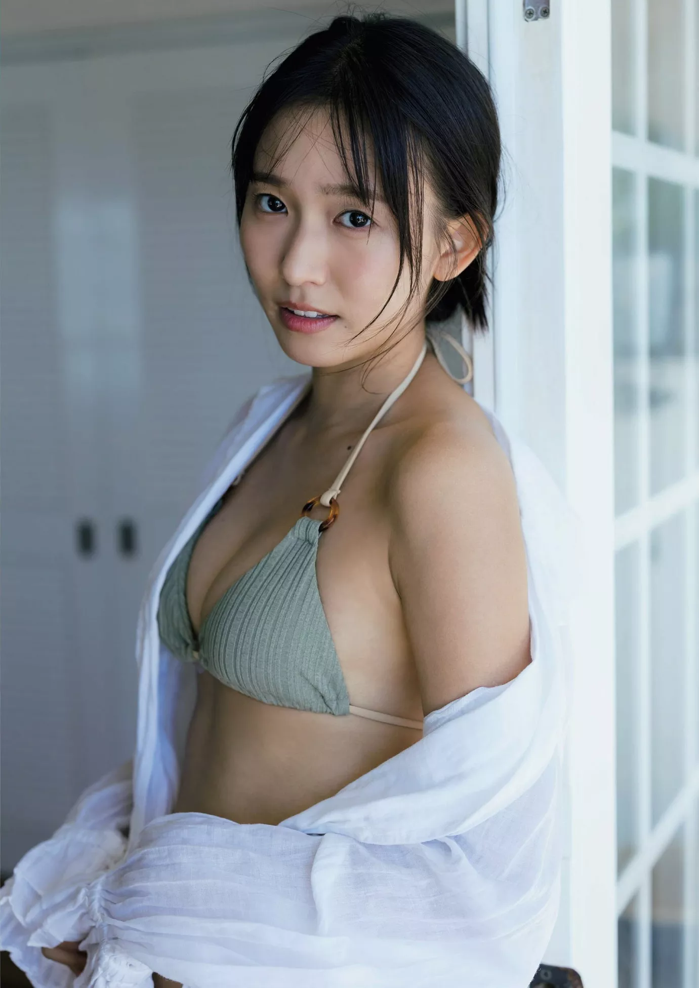 Shida Nene ) Post 志田音々Shukan VIP中幅 (周刊