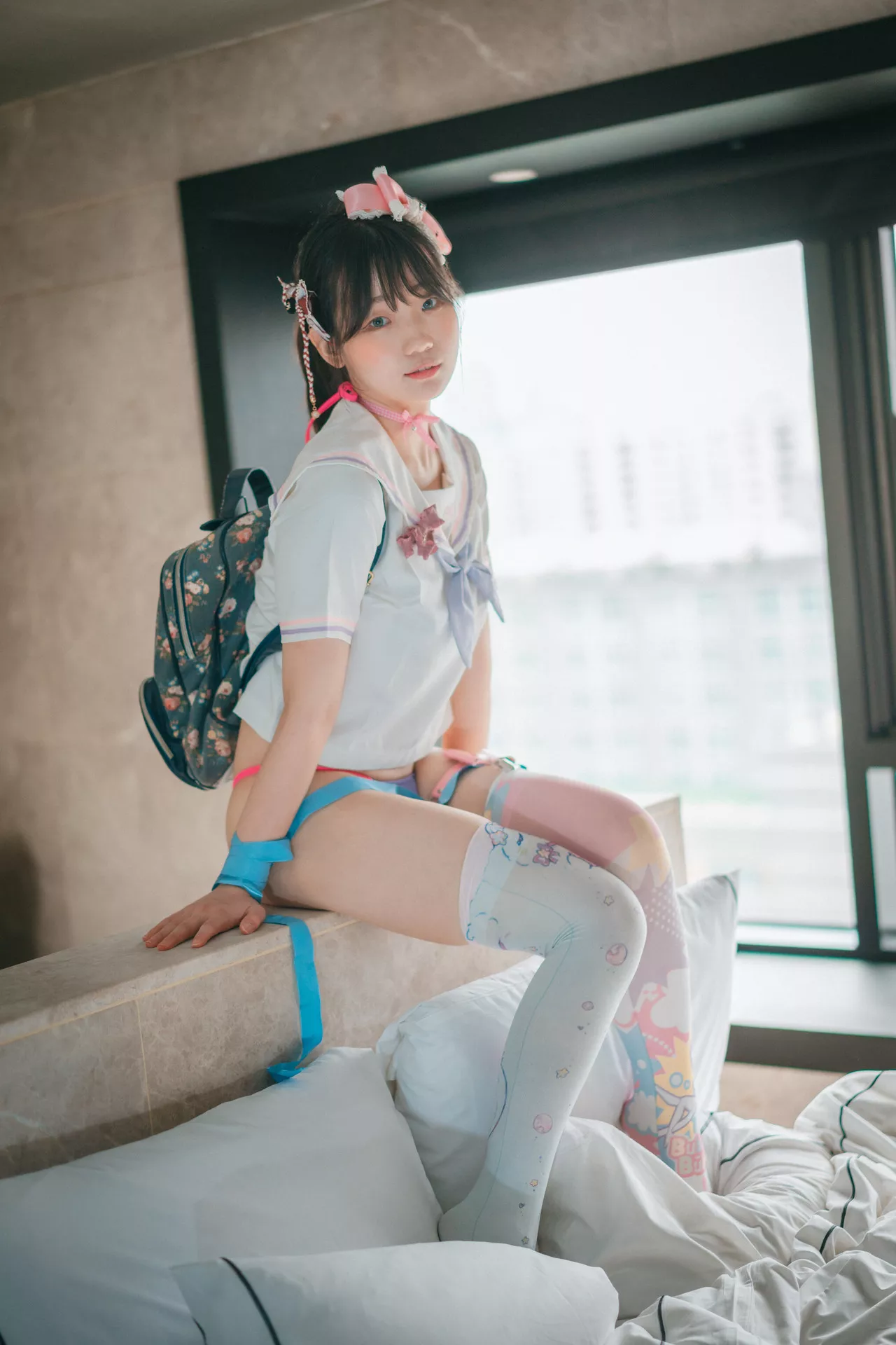 (Backpacker 全集修正 摄影 Violeta Mimmi【DJAWA 辣模 韩国 Girl) Mochilero en 大佳玩】