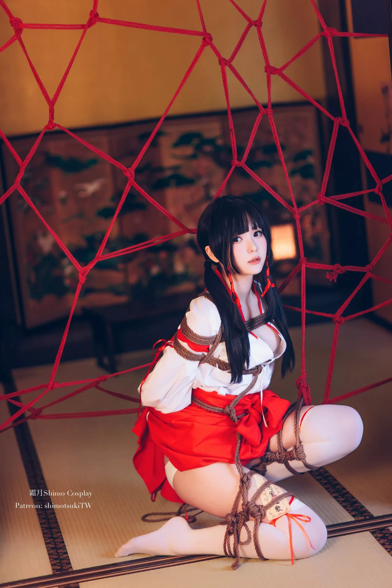 shimo】 【霜月 Bundle 尤物 Miko 福报 Cosplay 女巫绑缚