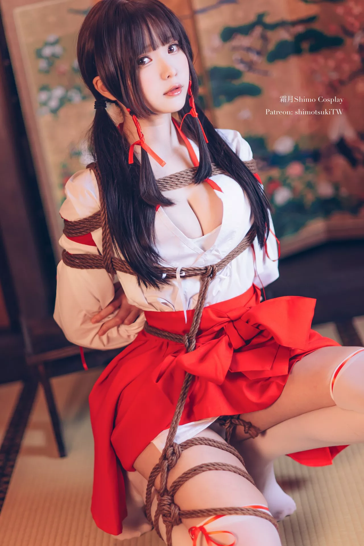 shimo】 【霜月 Bundle 尤物 Miko 福报 Cosplay 女巫绑缚