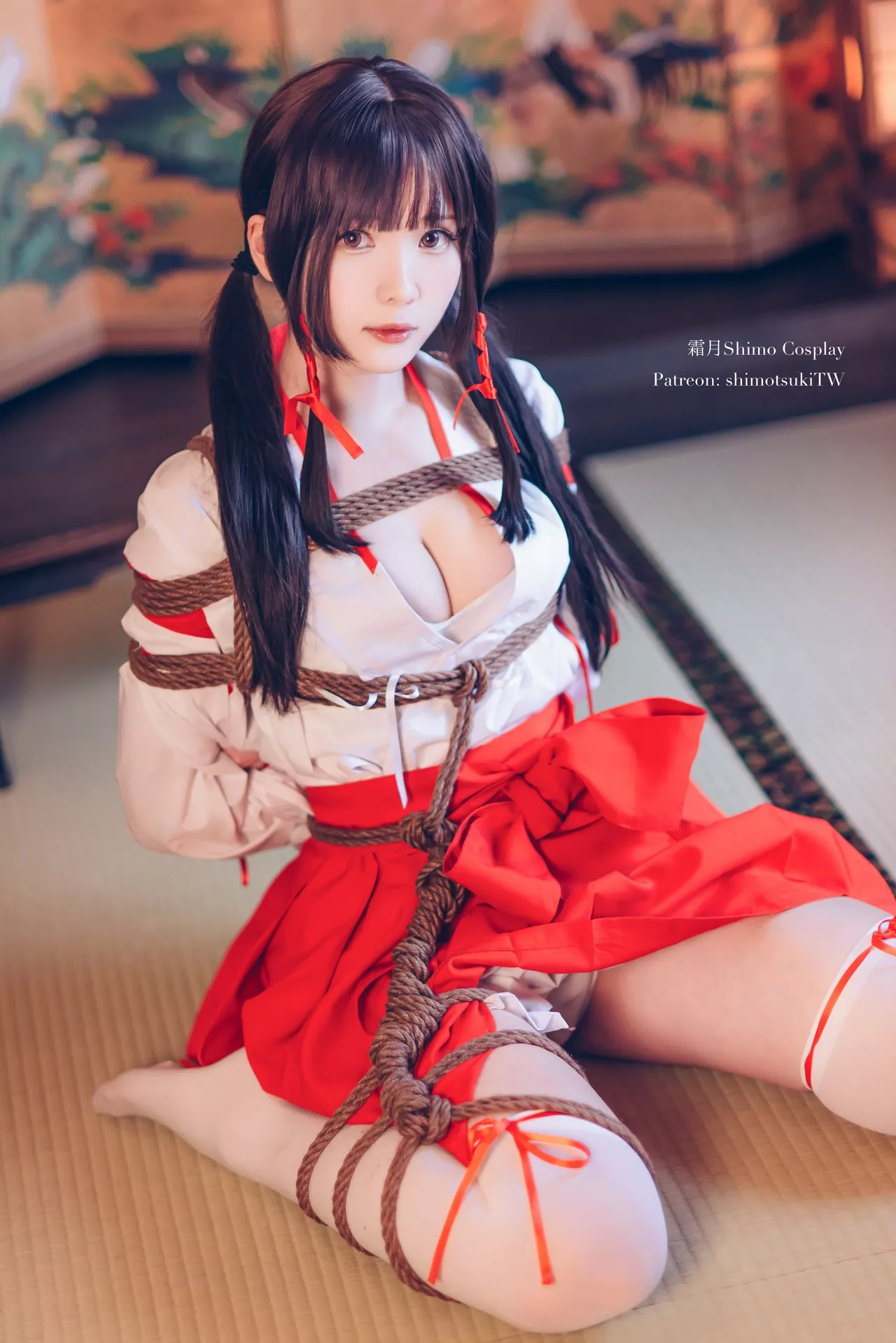 shimo】 【霜月 Bundle 尤物 Miko 福报 Cosplay 女巫绑缚