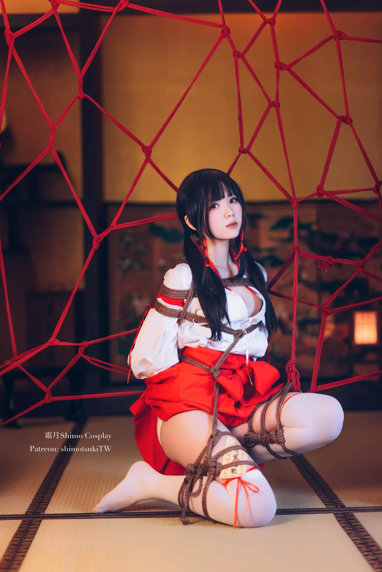 shimo】 【霜月 Bundle 尤物 Miko 福报 Cosplay 女巫绑缚