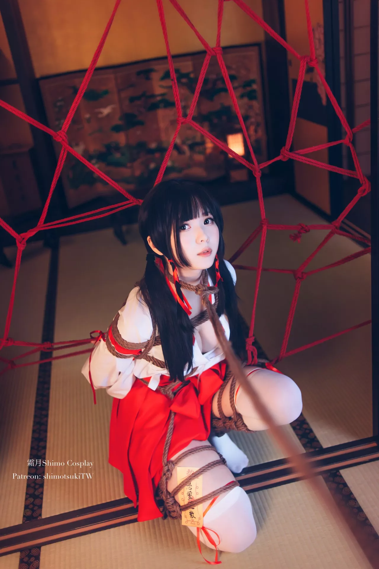 shimo】 【霜月 Bundle 尤物 Miko 福报 Cosplay 女巫绑缚