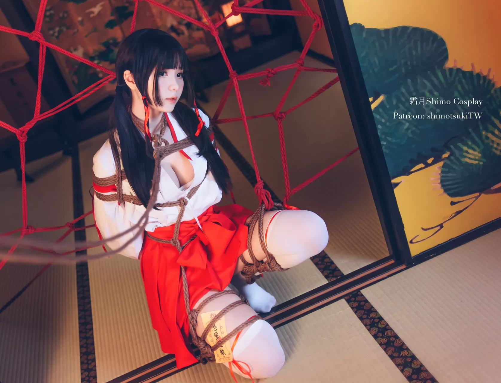 shimo】 【霜月 Bundle 尤物 Miko 福报 Cosplay 女巫绑缚