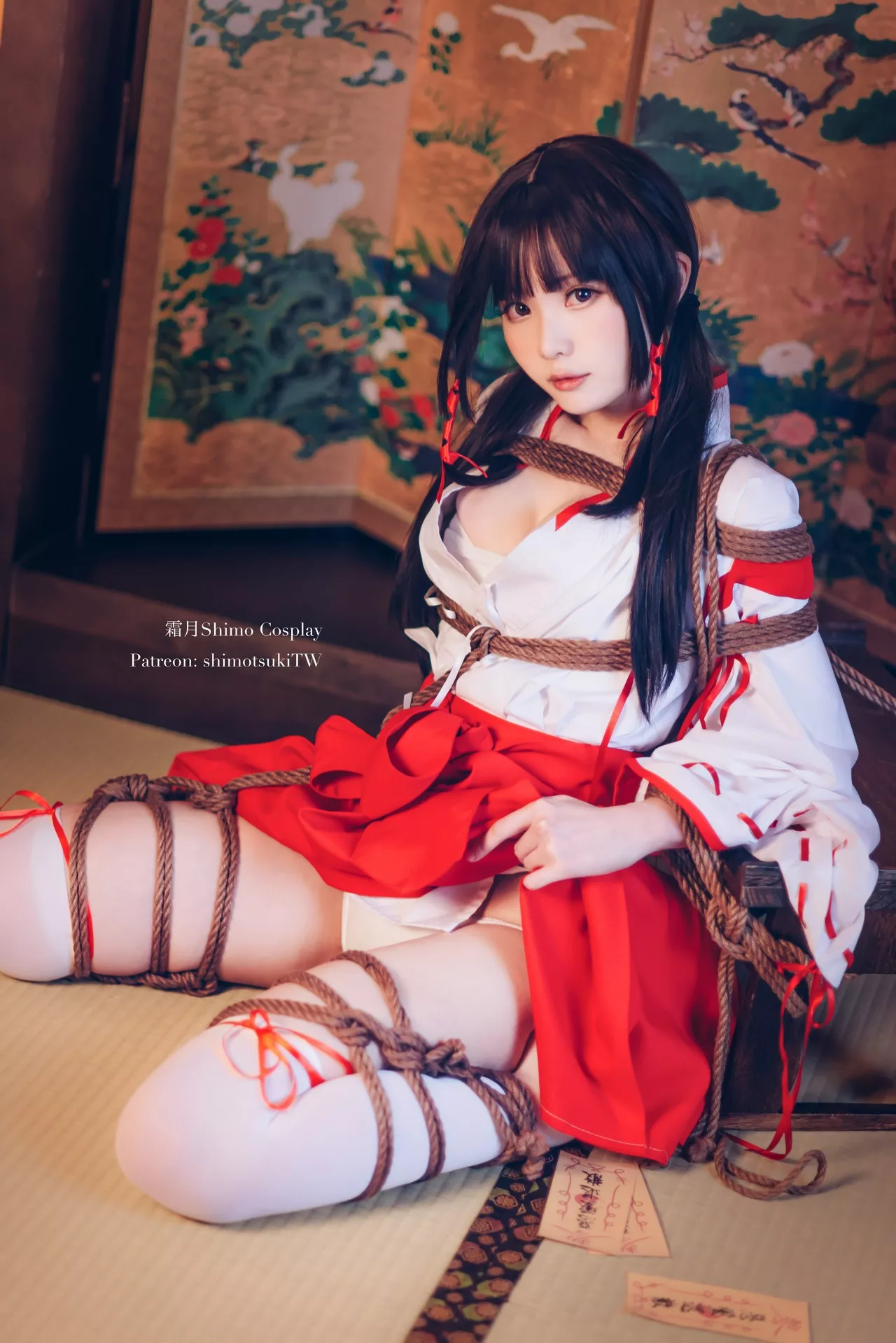 shimo】 【霜月 Bundle 尤物 Miko 福报 Cosplay 女巫绑缚