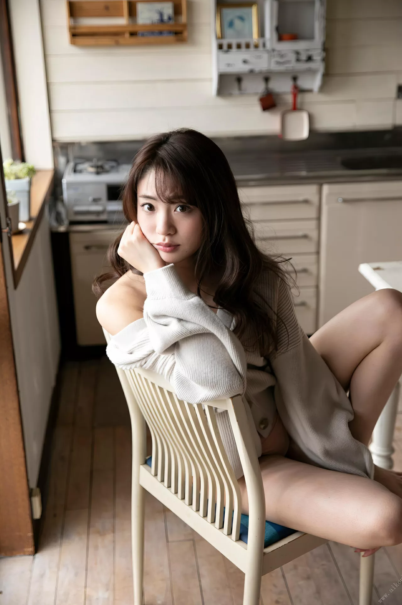 【の魂は美脚に宿る】 志田友美FLASH 日本 全集修正 Shida 靓模 优秀摄影写真 Yuumi