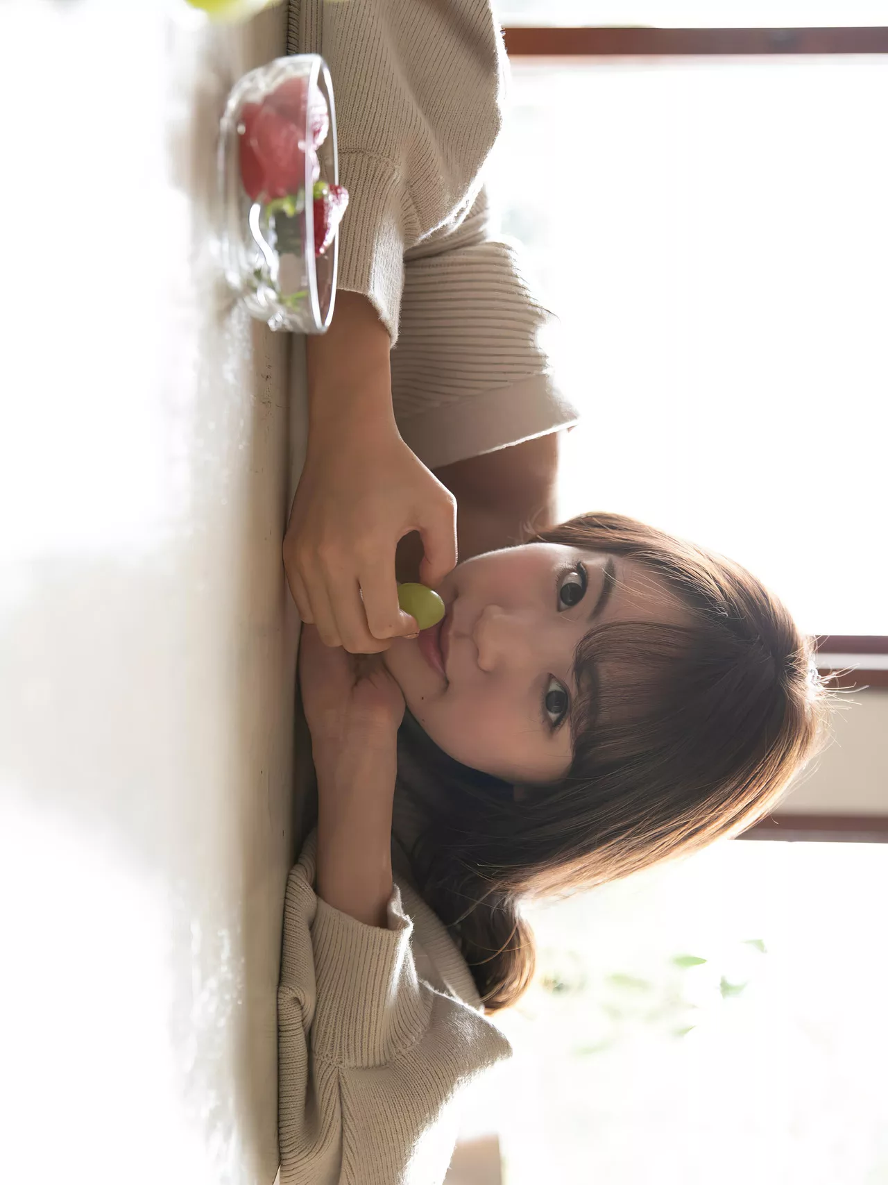 【の魂は美脚に宿る】 志田友美FLASH 日本 全集修正 Shida 靓模 优秀摄影写真 Yuumi