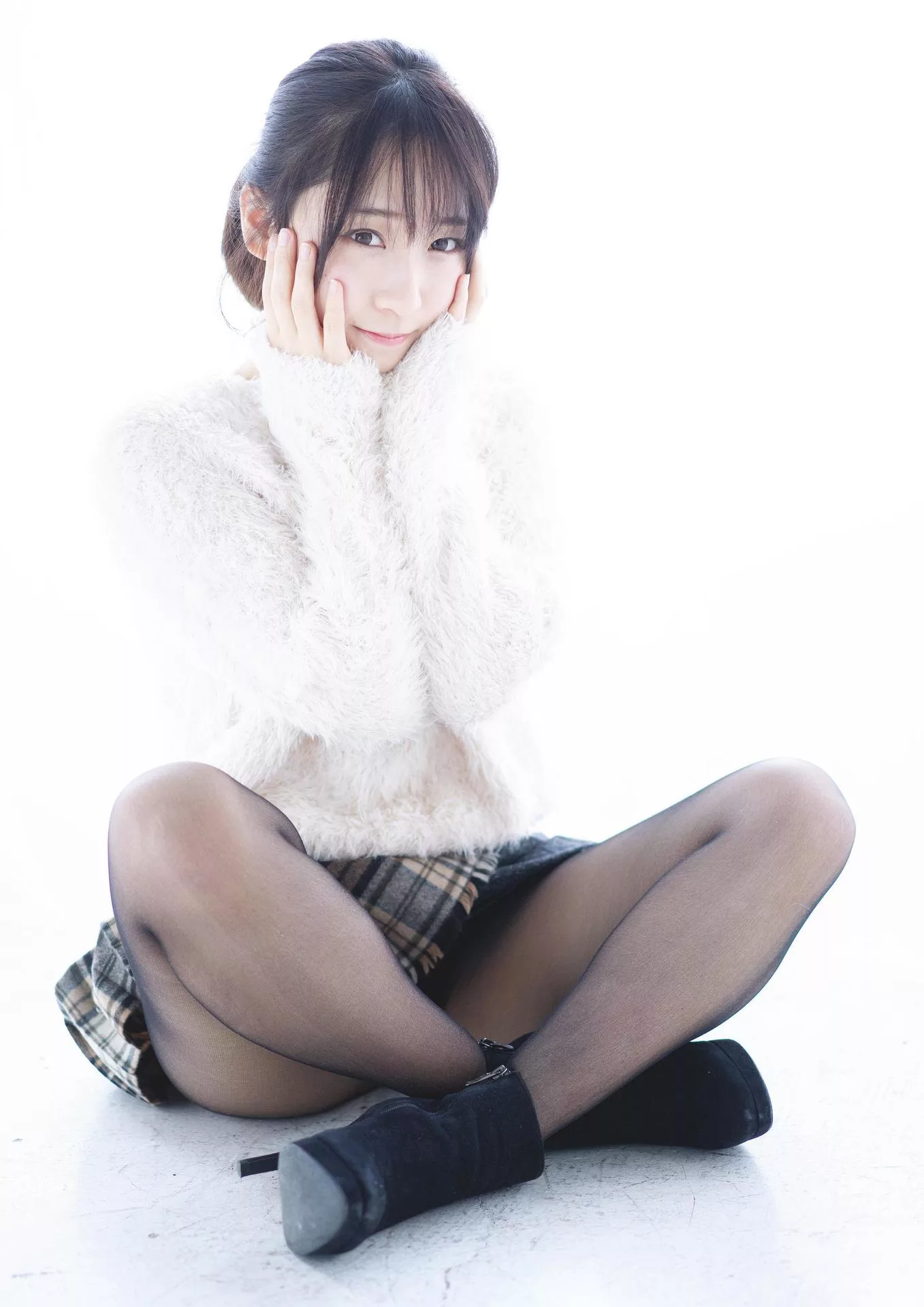 Iori 伊织もえ艺术图集 全集修正 1�3000万人の�星人！�だ白だ正�xだ恶だ�v�Sない！！が正�xを守るお Moe