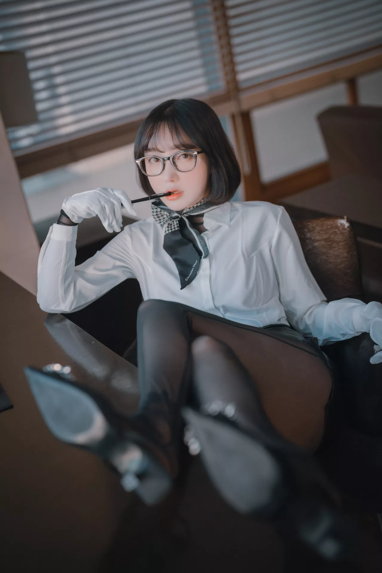 艳模 大佳玩】 Naughty Supervisor Yeeun【DJAWA Son 写真 全集修正 高丽
