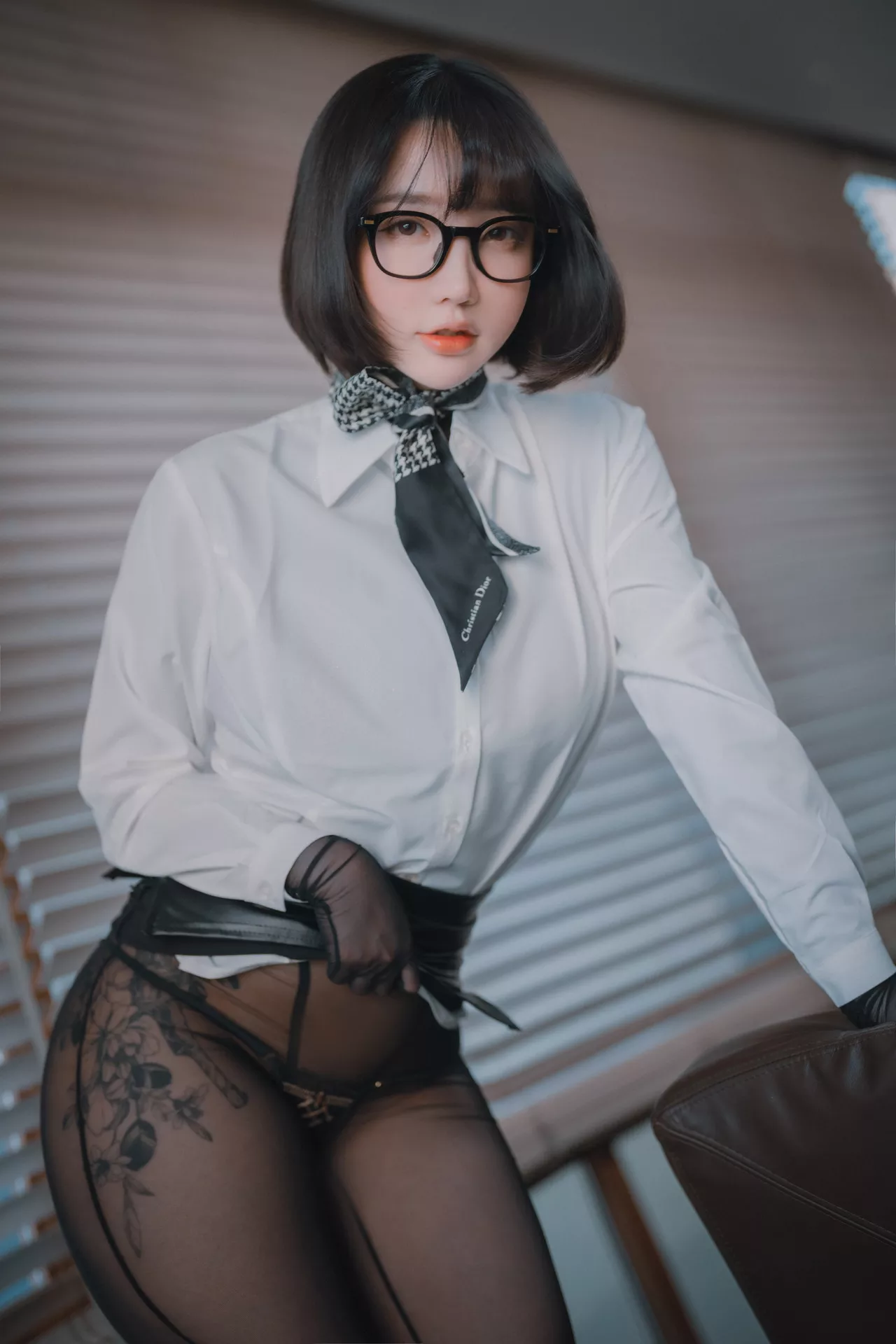 艳模 大佳玩】 Naughty Supervisor Yeeun【DJAWA Son 写真 全集修正 高丽