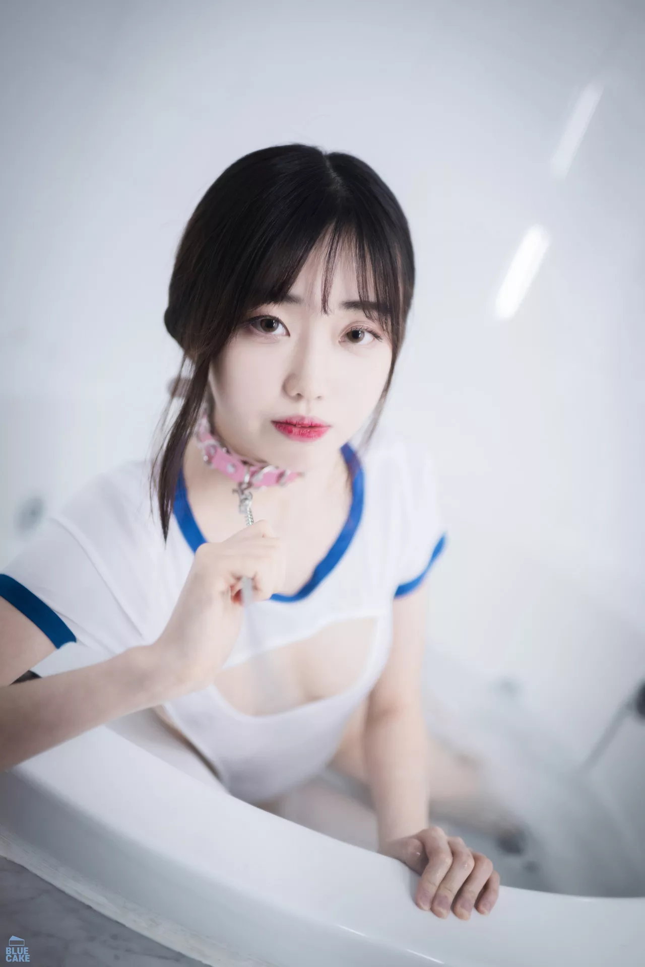 全集修正 One 摄影 尤物 韩国 White 蓝色蛋糕】 RED.Ver Won【BLUECAKE Kim Ji