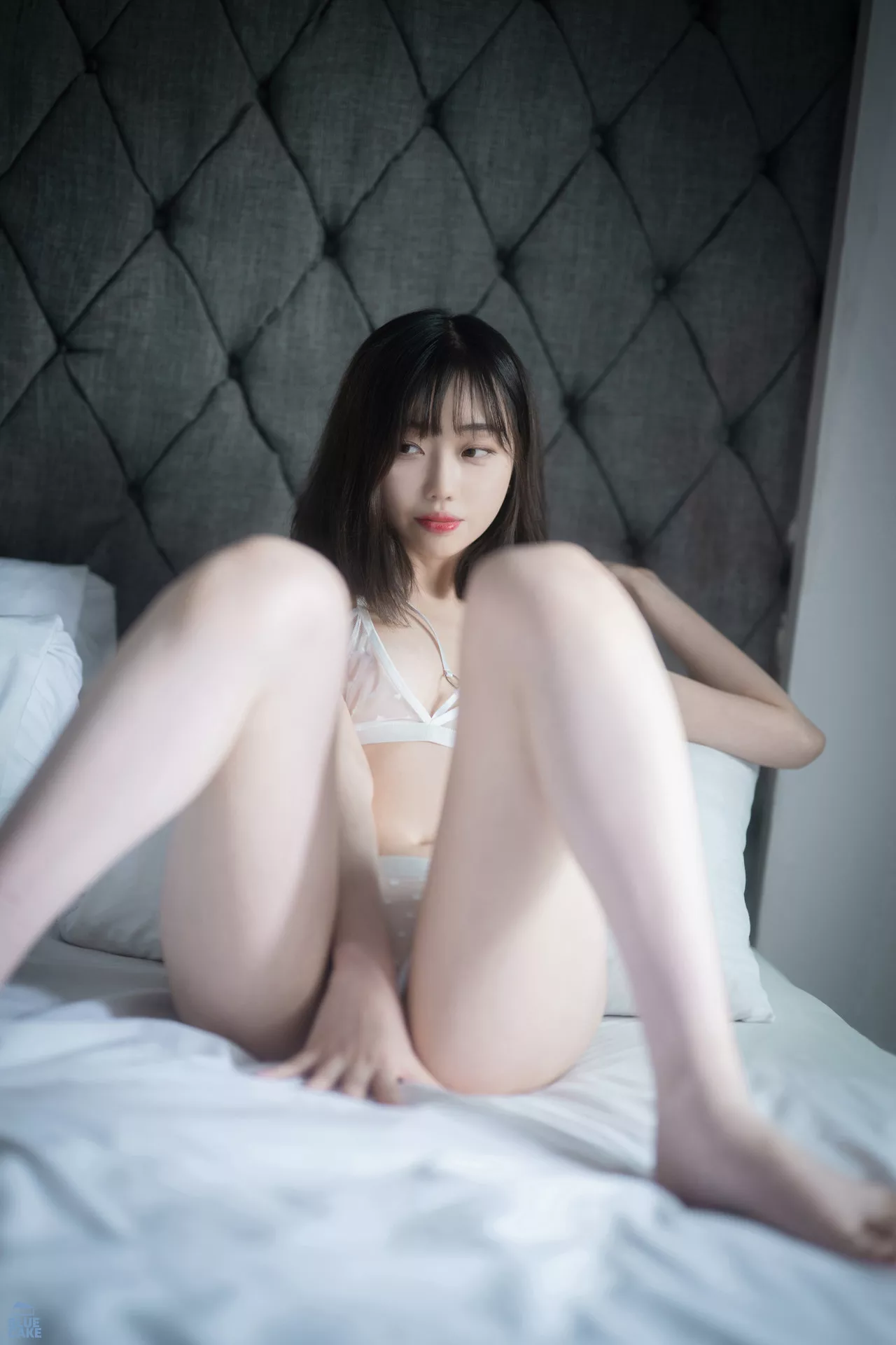 全集修正 One 摄影 尤物 韩国 White 蓝色蛋糕】 RED.Ver Won【BLUECAKE Kim Ji