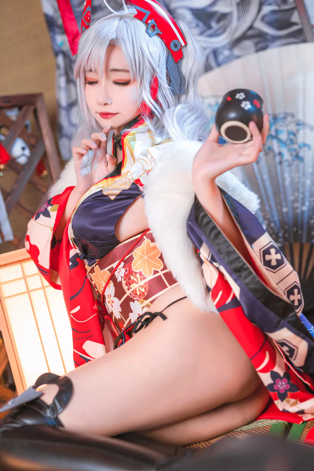 Eugen ko Cosplay 【Momo 和服 欧根亲王 Prinz 葵葵】 福报 佳人