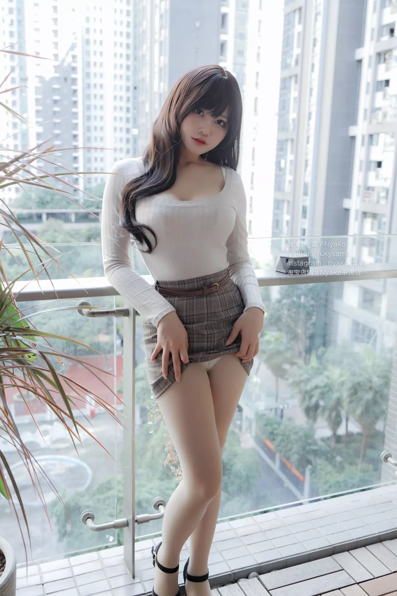 写真 《 本》 姐姐 密拍 Nyako 喵子 高质