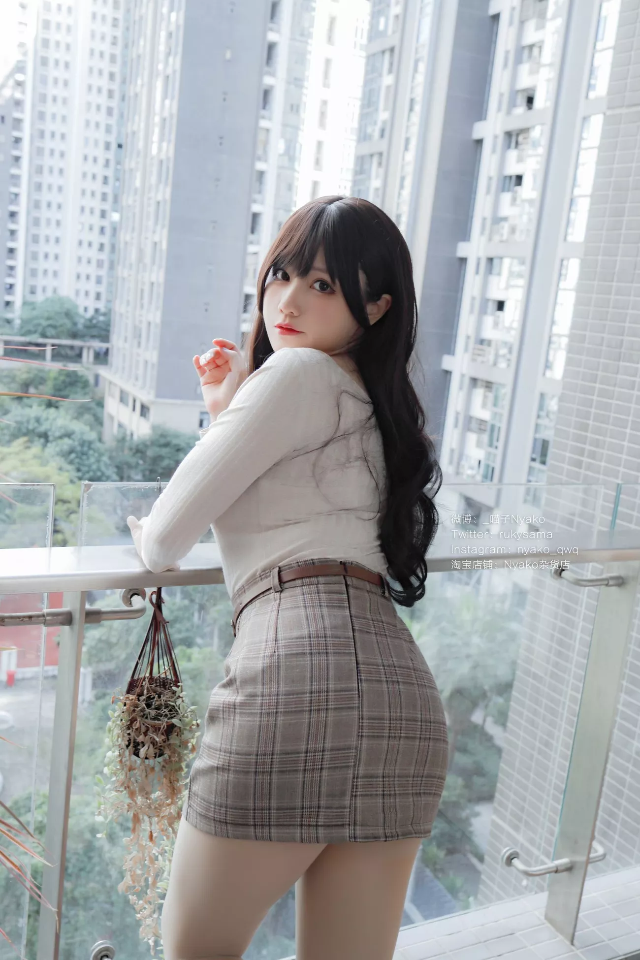 写真 《 本》 姐姐 密拍 Nyako 喵子 高质