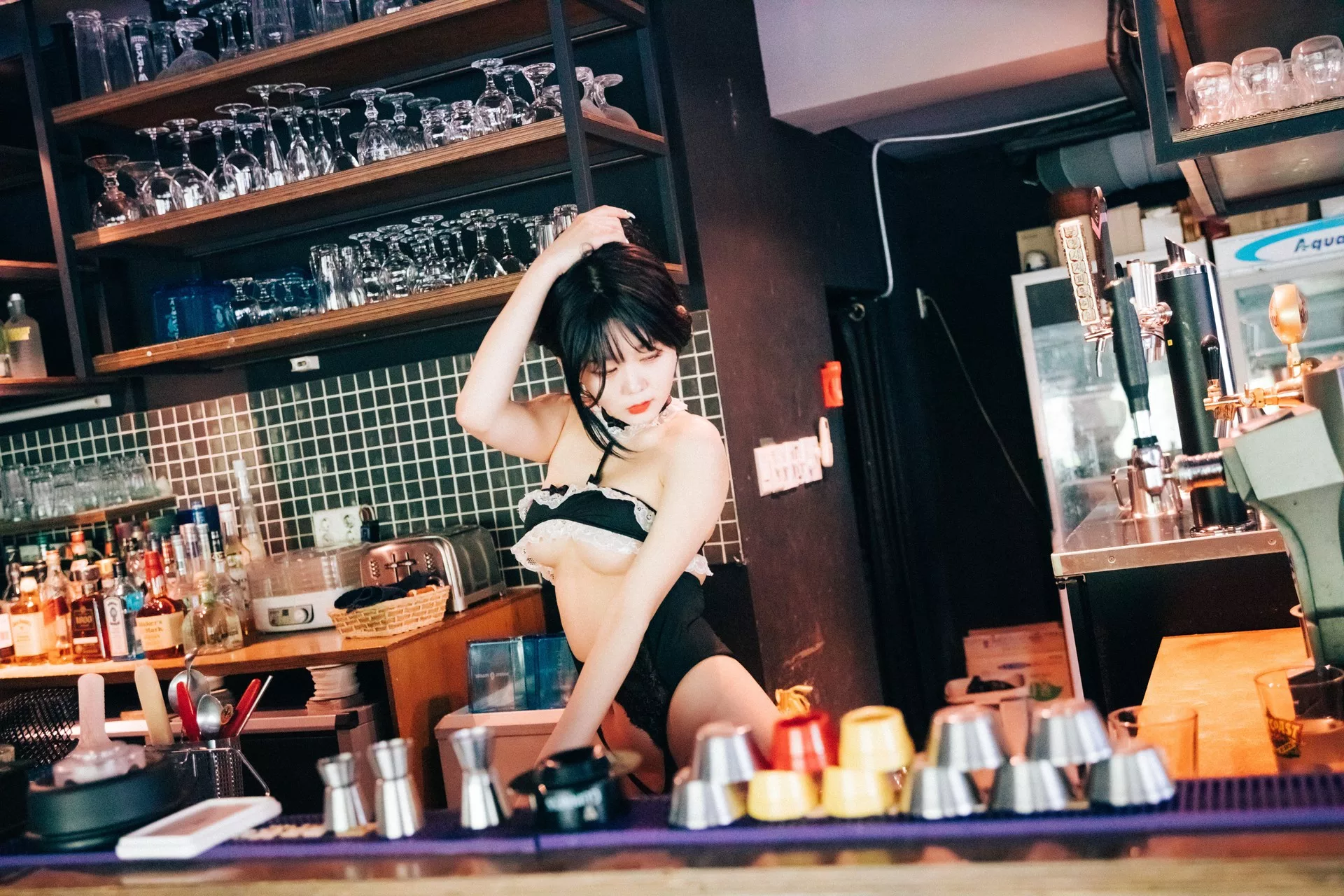 尤物 ZIA.Kwon【Loozy 尤物 写真 棒子 淫惰菇凉 全集修正 SM 写真】 Bar 棒子