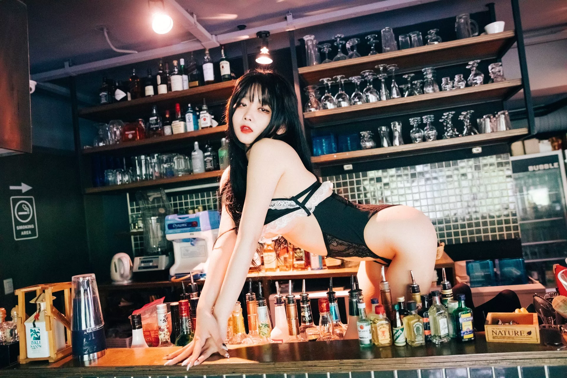 尤物 ZIA.Kwon【Loozy 尤物 写真 棒子 淫惰菇凉 全集修正 SM 写真】 Bar 棒子
