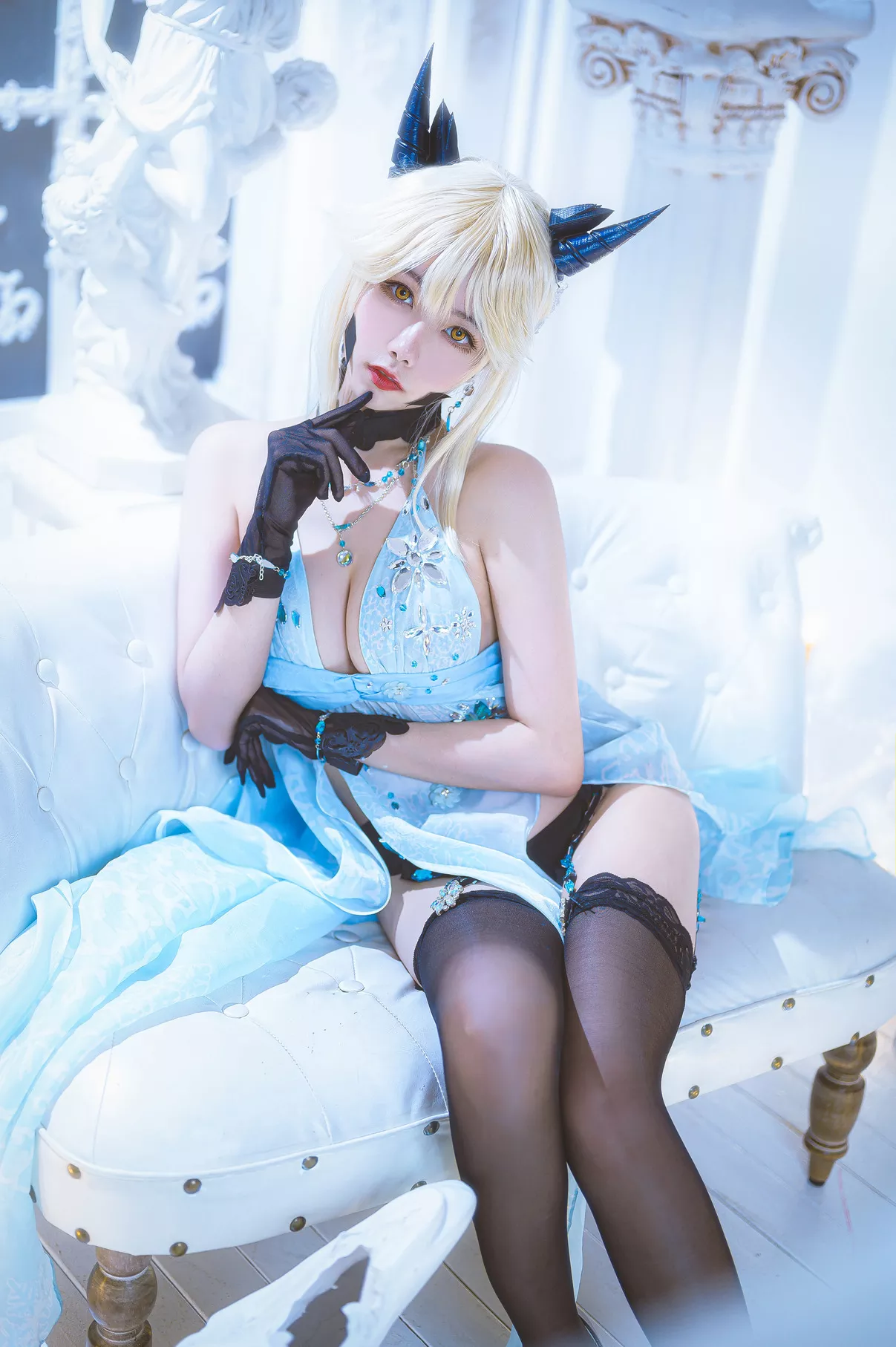 Pendragon Cosplay 【Momo ko Alter 葵葵】 福报 美人 黑枪呆礼服 Artoria