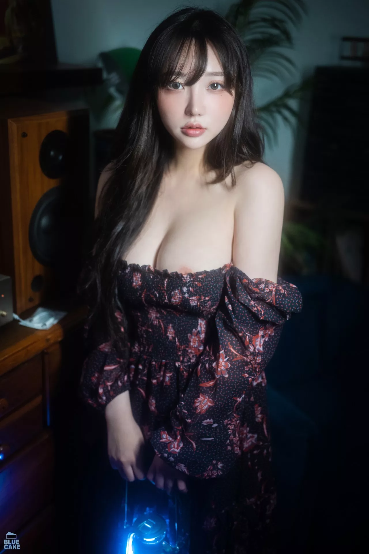 Yeeun【【BLUECAKE 高丽 RED 蓝色蛋糕】 艺术图 Son 美模 Nothing 高丽 (91P) 高品质艺术图相片 女神