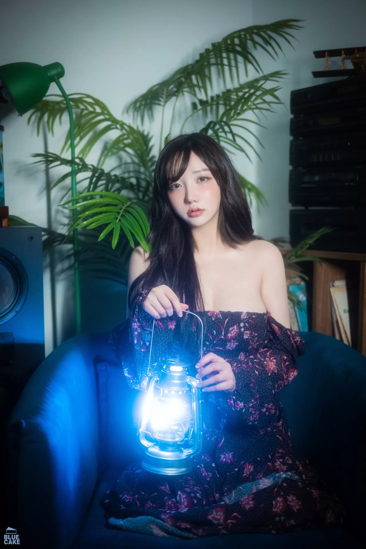 Yeeun【【BLUECAKE 高丽 RED 蓝色蛋糕】 艺术图 Son 美模 Nothing 高丽 (91P) 高品质艺术图相片 女神