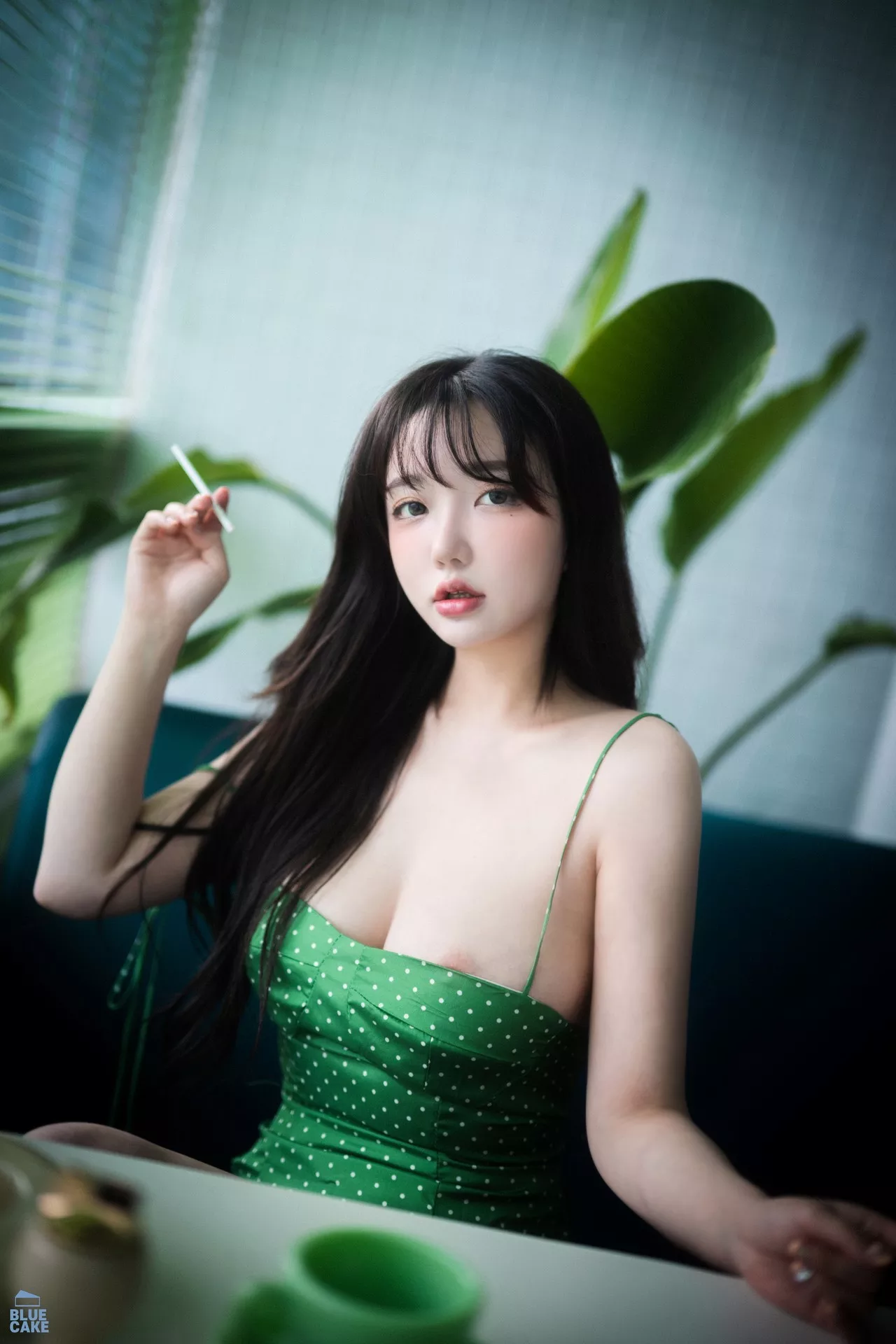 韩国 RED Son Yeeun【【BLUECAKE Nothing 韩国 高清写真图片 丽模 写真 女神 蓝色蛋糕】 (104P)