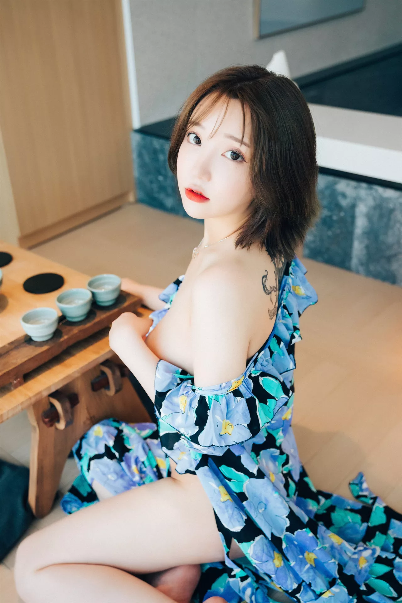 尤物 Yeeun【Loozy Hotel 高丽 全集修正 Lover 尤物 in 淫惰同学 Son 写真 写真】 高丽