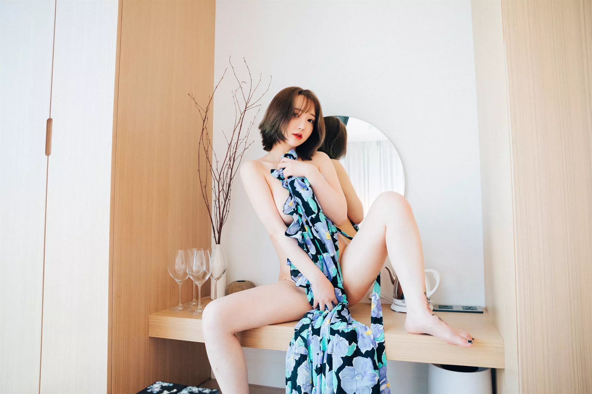 尤物 Yeeun【Loozy Hotel 高丽 全集修正 Lover 尤物 in 淫惰同学 Son 写真 写真】 高丽
