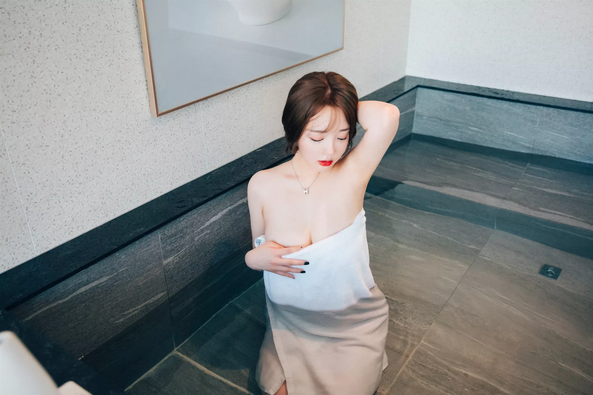 尤物 Yeeun【Loozy Hotel 高丽 全集修正 Lover 尤物 in 淫惰同学 Son 写真 写真】 高丽