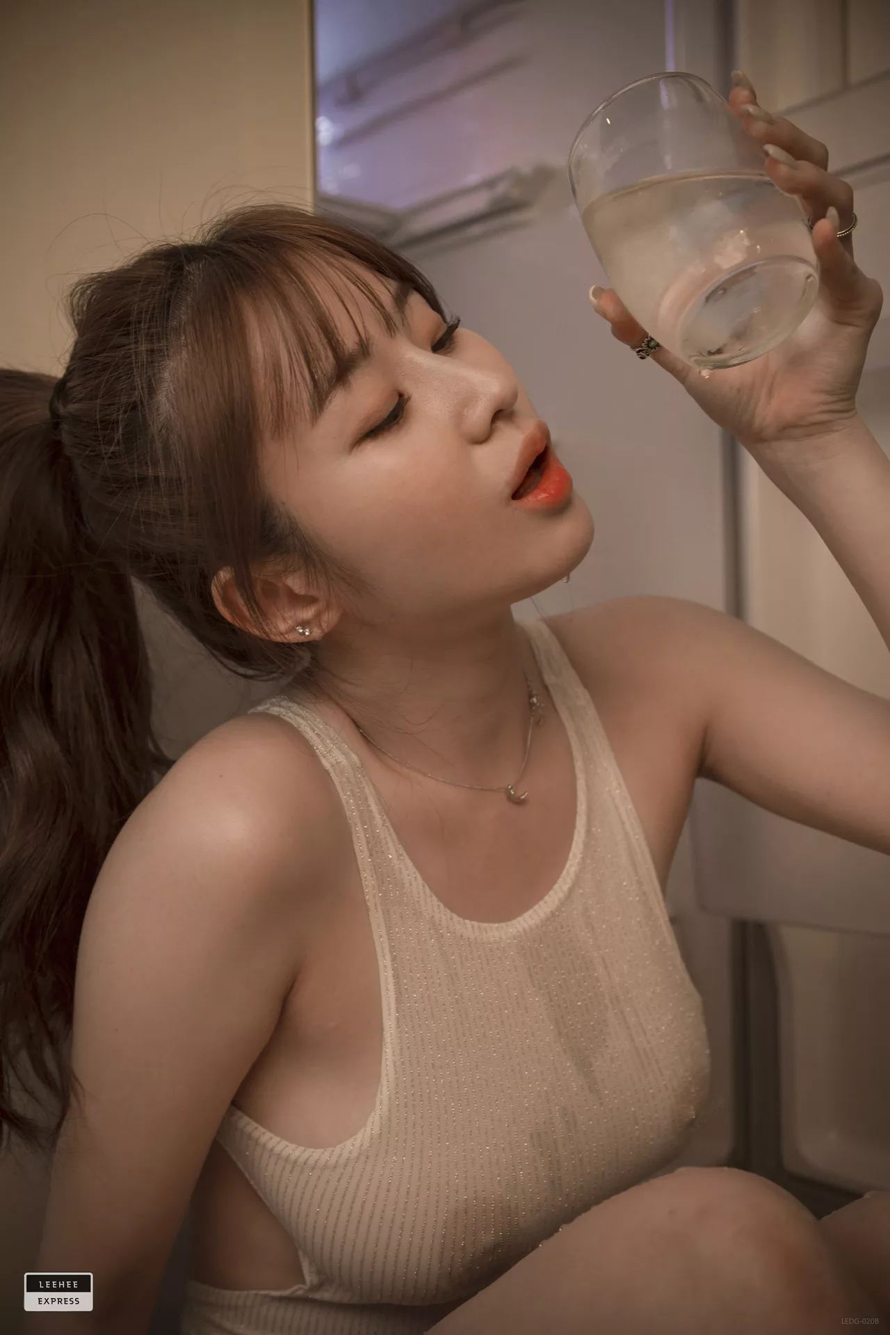 EXPRESS 优质 写真美图】 (47P) Hyeon【LEEHEE 模特 写真 利熙快运 LEDG 高丽 020B Kim Woo 美人 高丽