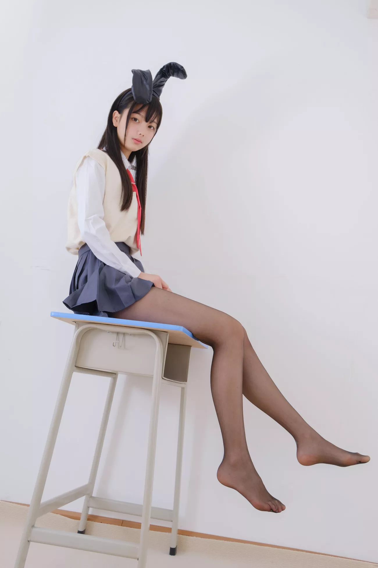 赤西夜夜 《 高画质摄影套图 》 麻衣学姐