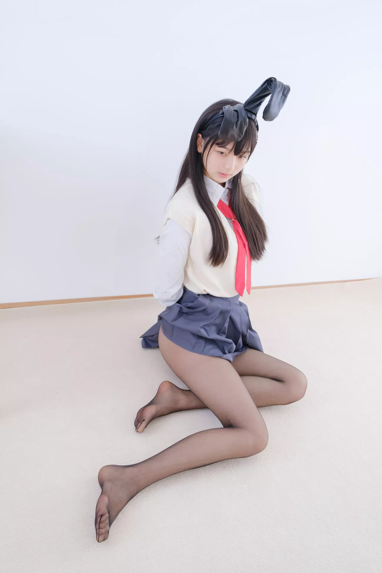 赤西夜夜 《 高画质摄影套图 》 麻衣学姐