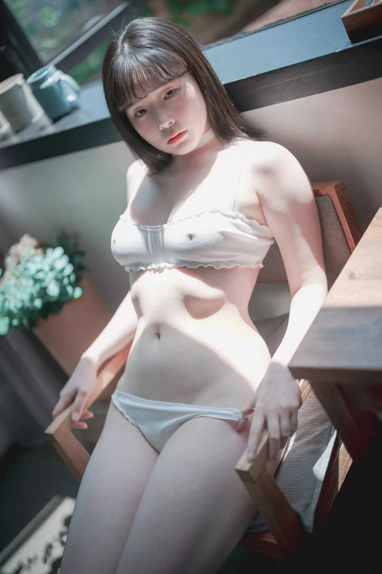 大佳玩】 艺术图 【DJAWA 全集修正 White 南韩 Cozy 辣模 PIA