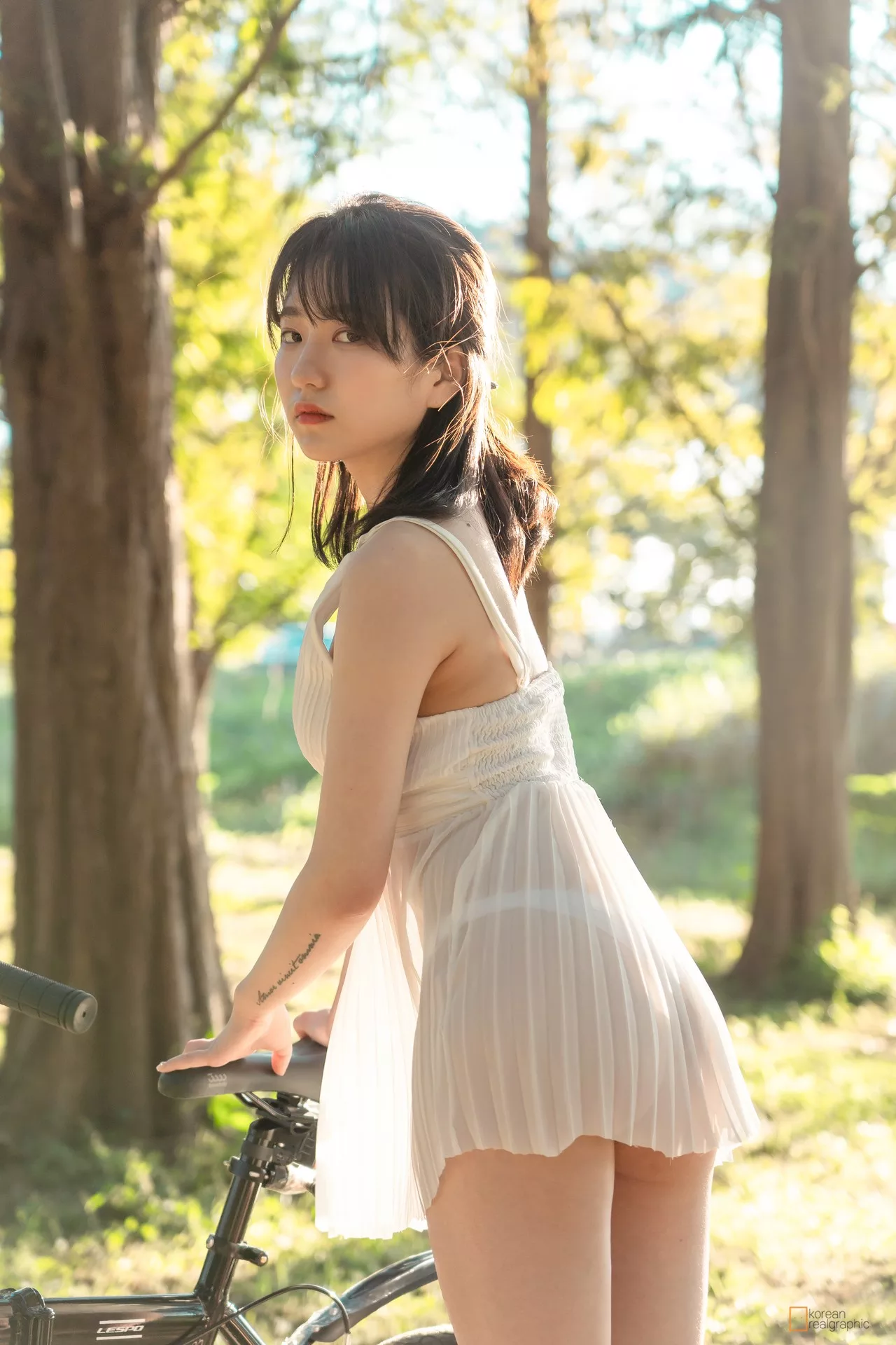 高丽 真实宝宝】 (43P) 写真 Sehee 高丽 【Korean Vol.34 Realgraphic 风骚丽人 丽人 写真