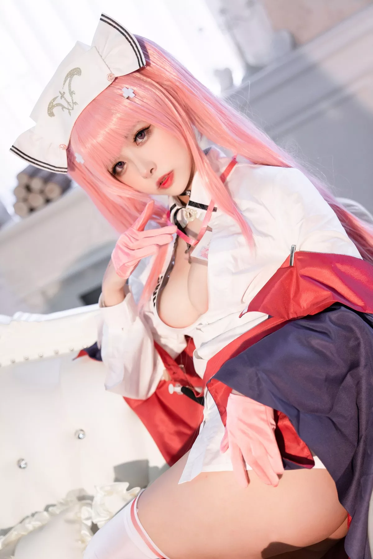 Lane) 女神 英仙座、真爱 Nurse Ver. 福报 (Azur 【Momo 葵葵】 ko Perseus Cosplay